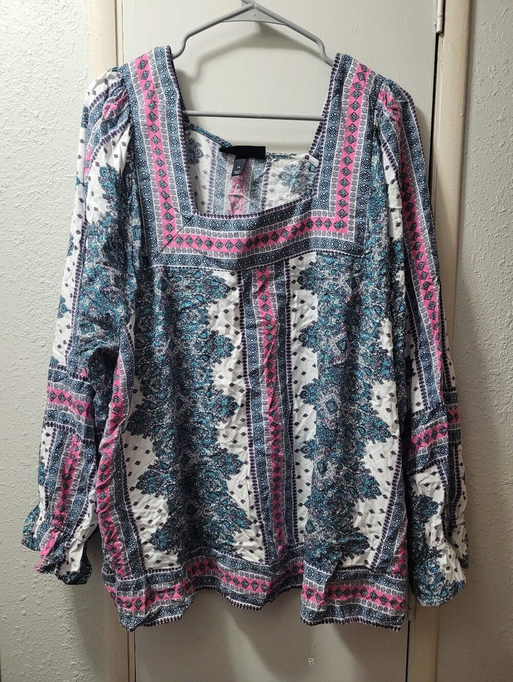 Lane Bryant Size 24 Women's Square-Neck Boho Print Blouse in White, Teal & Pink